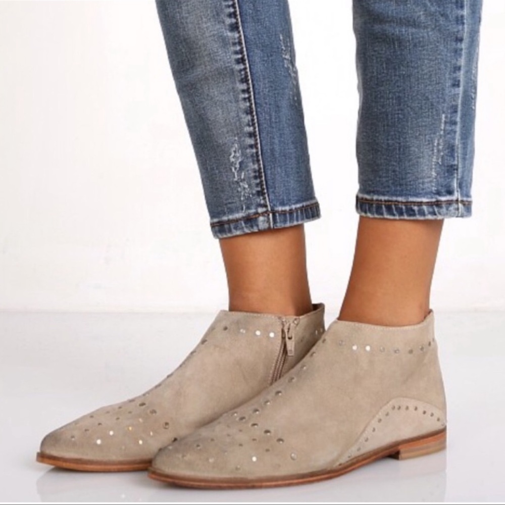 Free people Tan Aquarius ankle boots n size 37